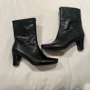 Aerosoles Elegant Black Heeled Boots